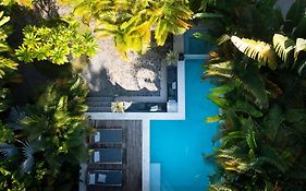 Lua Villas